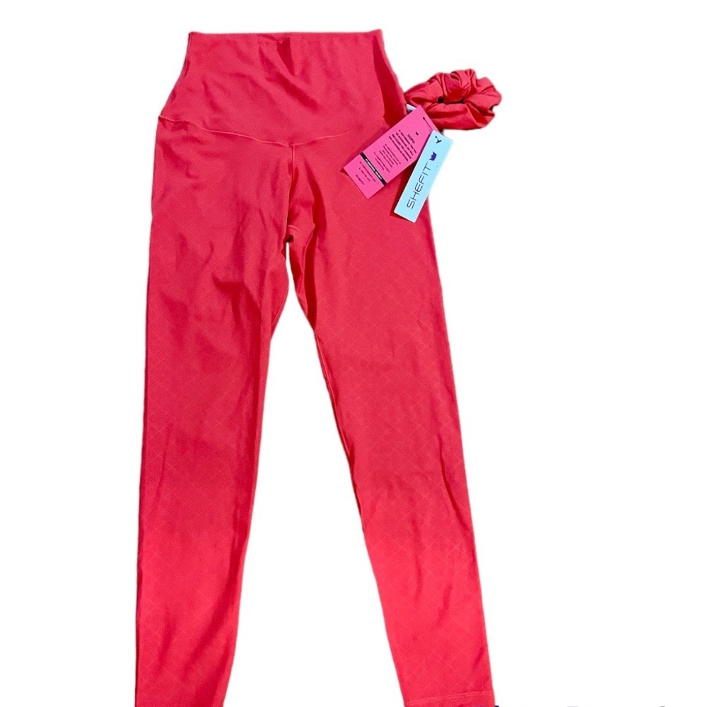 Shefit Coral Red Leggings Size Medium NWT